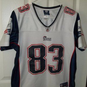 REEBOK WOMENS WES WELKER, NE PATRIOTS 83 JERSEY